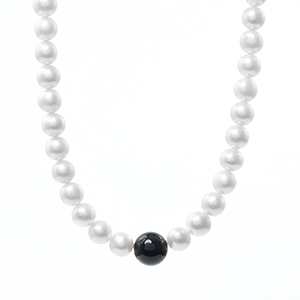 Colier PERLA din aur galben de 18k cu perle si onix