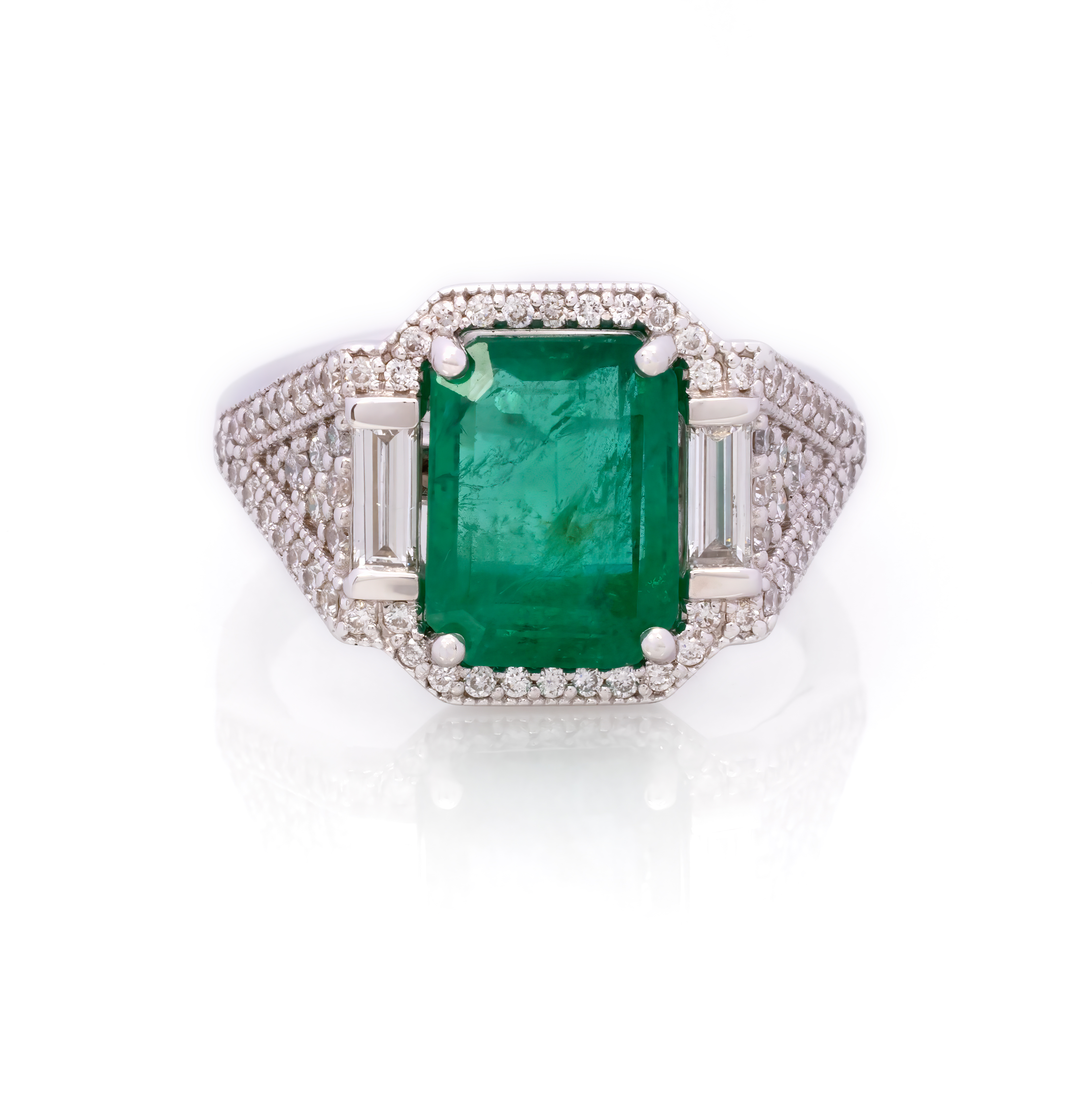 Inel aur alb 18k, smarald (3.26 ct.), diamante