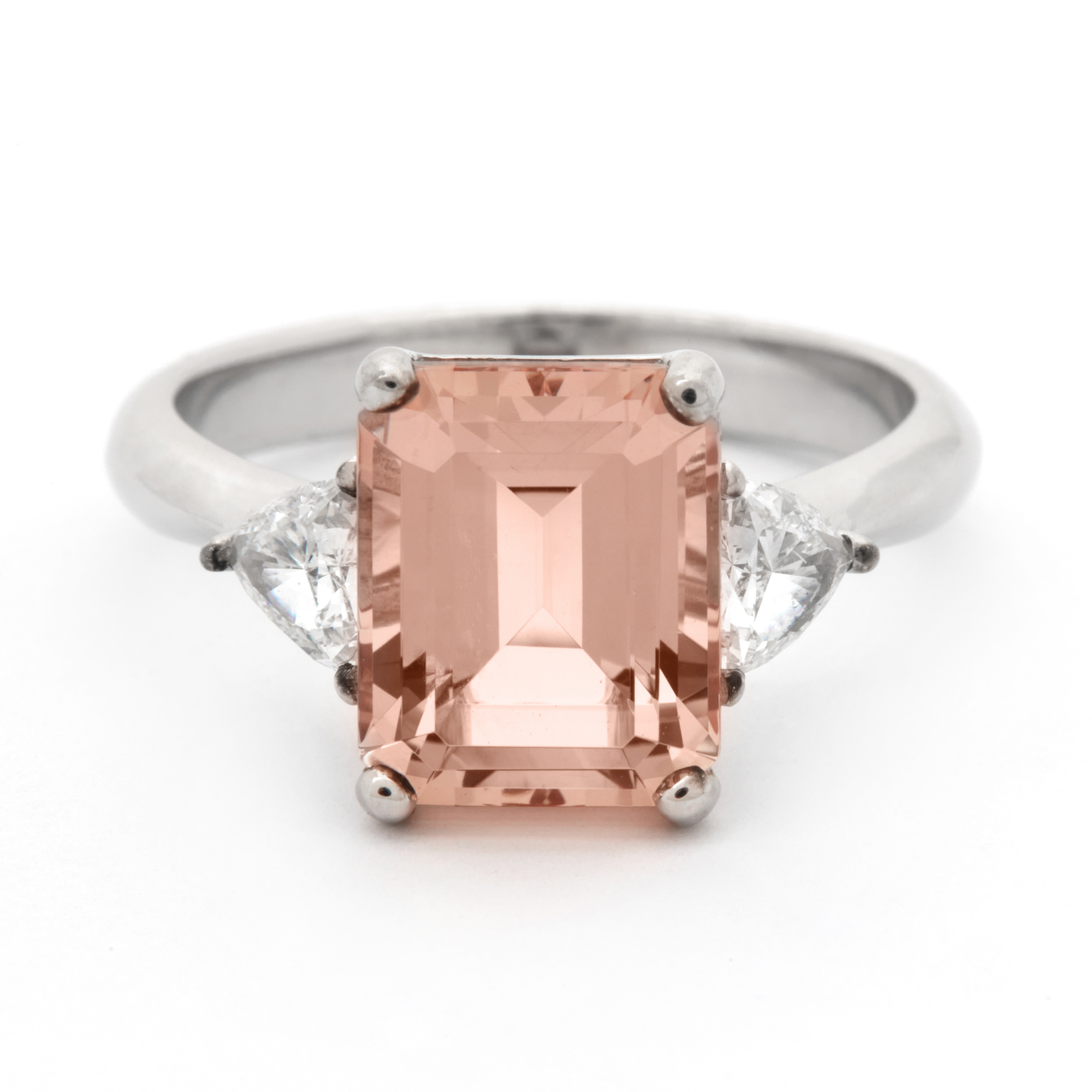 Inel TRIAD din aur alb de 18k cu morganit si diamante