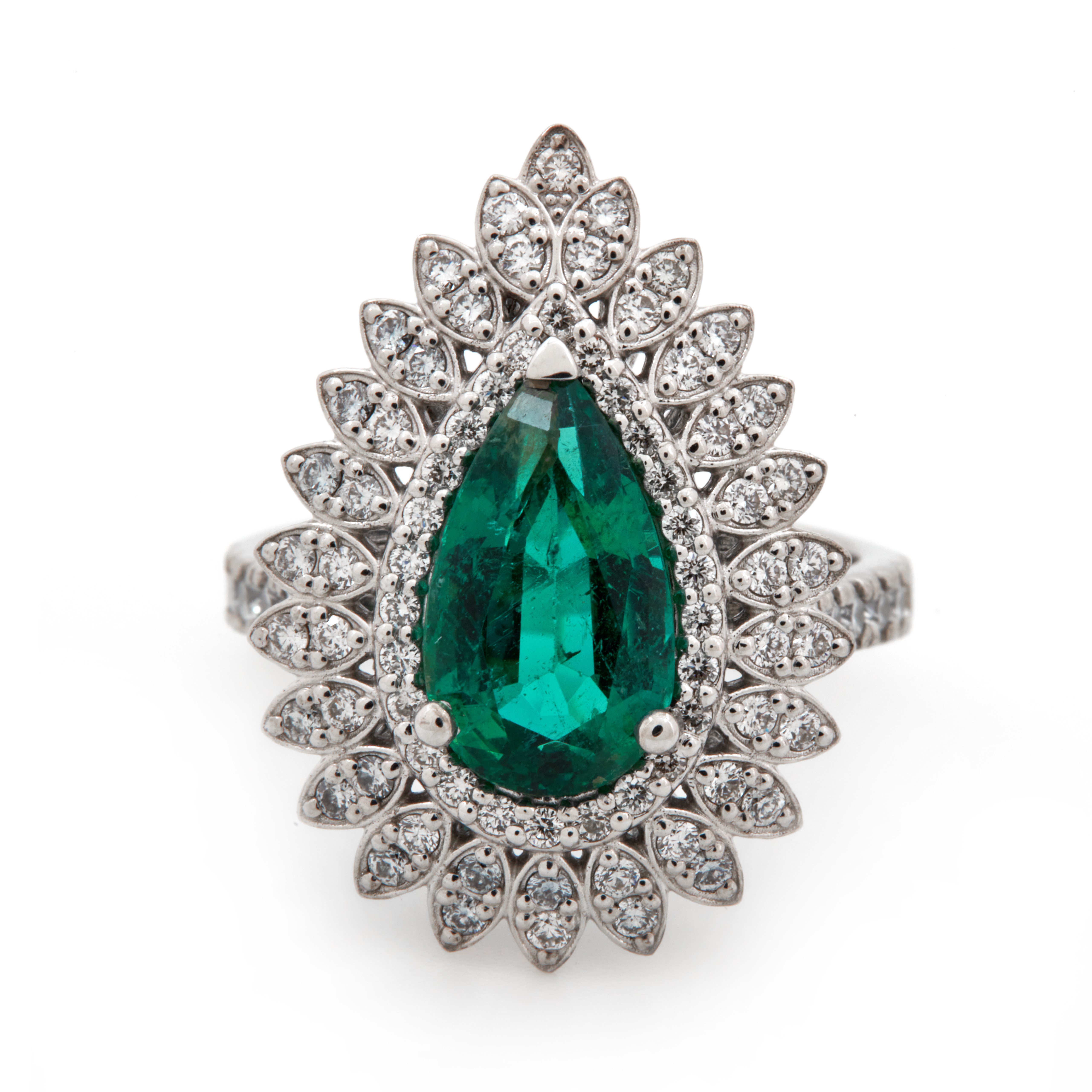 Inel GALA din aur alb de 18k cu smarald (2.54 ct.) si diamante