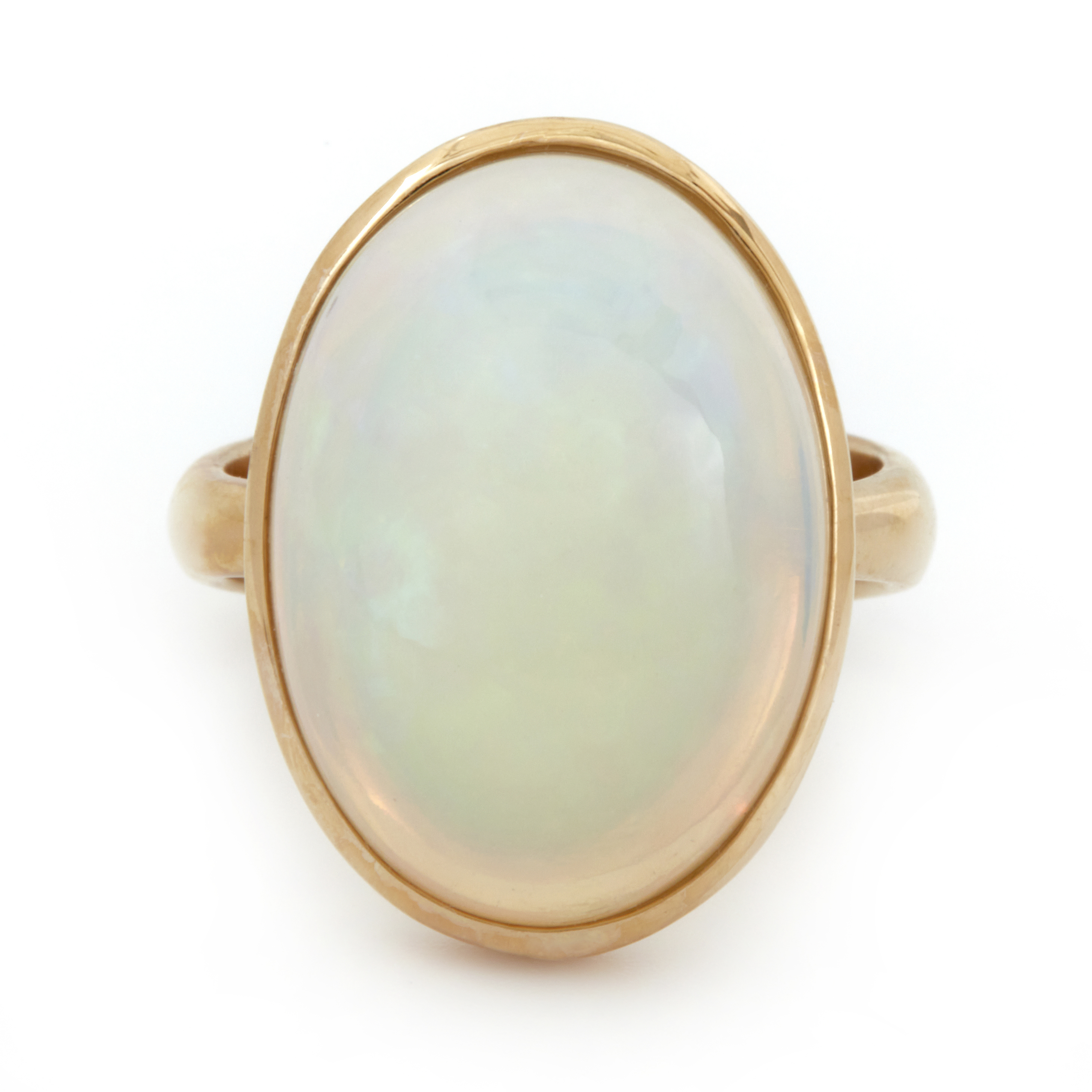 Inel VESTA din aur galben de 18k cu opal