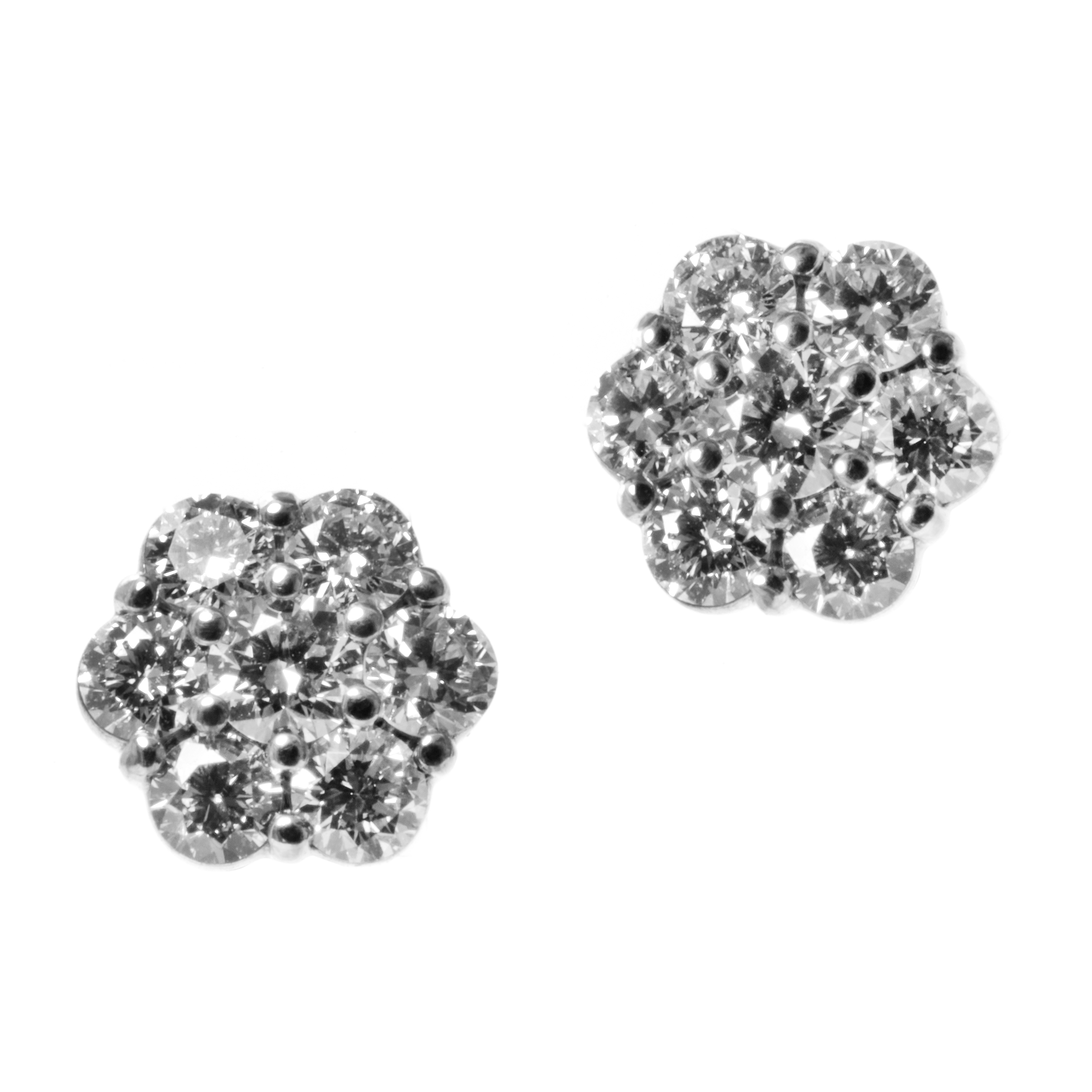 Cercei tip studs DIAMONDS din aur alb de 18k cu diamante