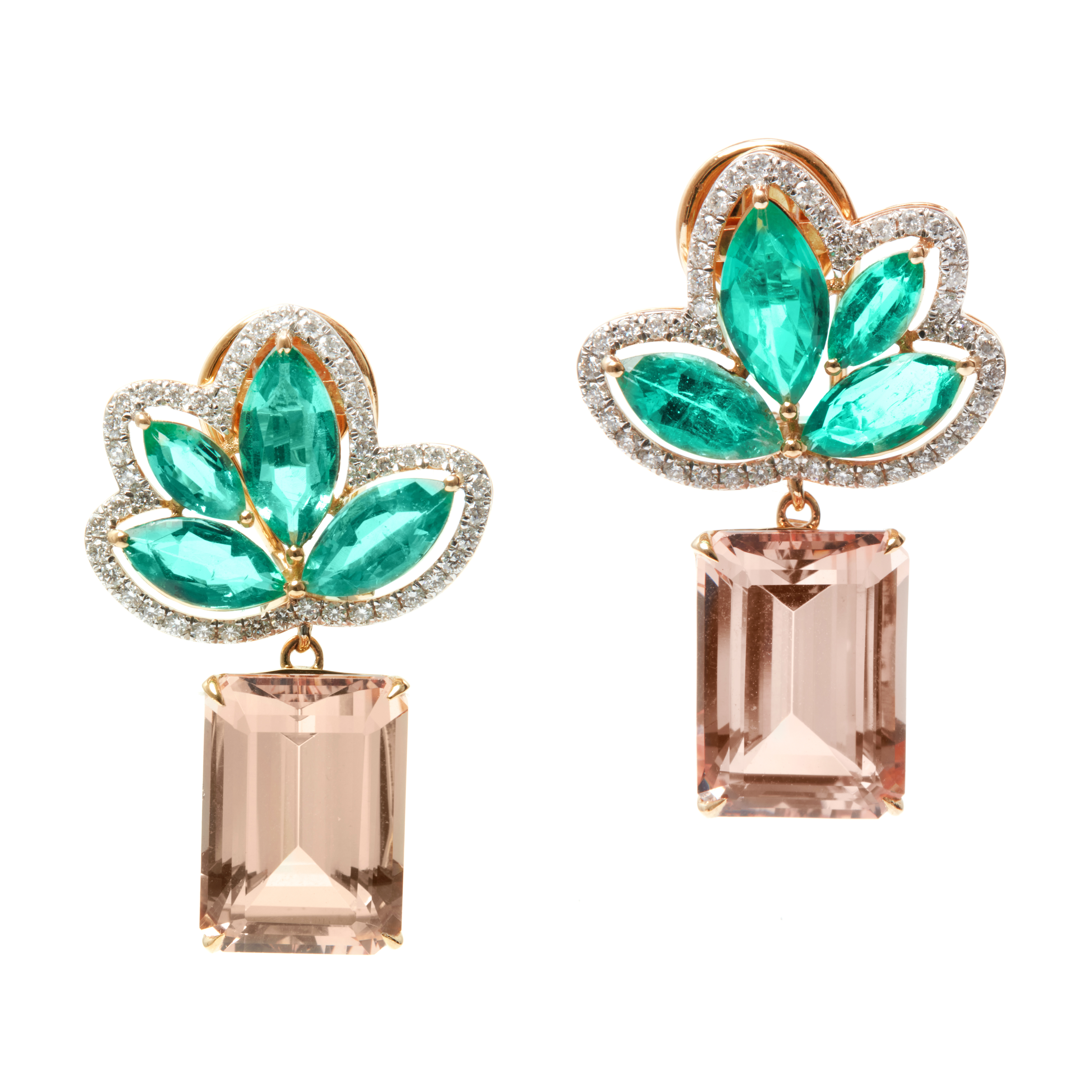 Cercei GALA din aur roz de 18k cu morganit (15.34 ct.), smaralde (4.51 ct.) si diamante (0.67 ct.)
