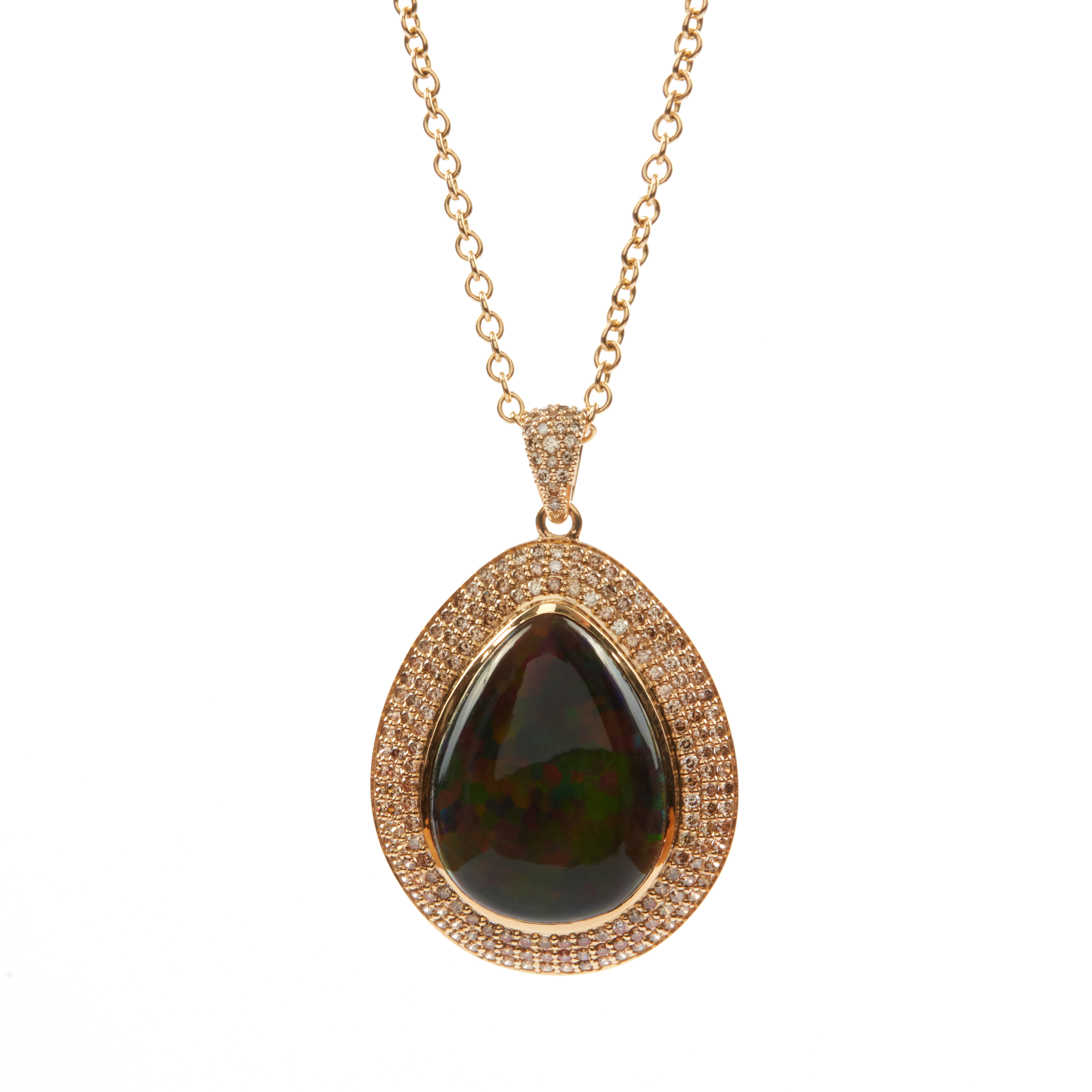 Pandantiv GALA din aur galben de 18k cu opal negru (22.74 ct.) si diamante sampanie (1.965 ct.)