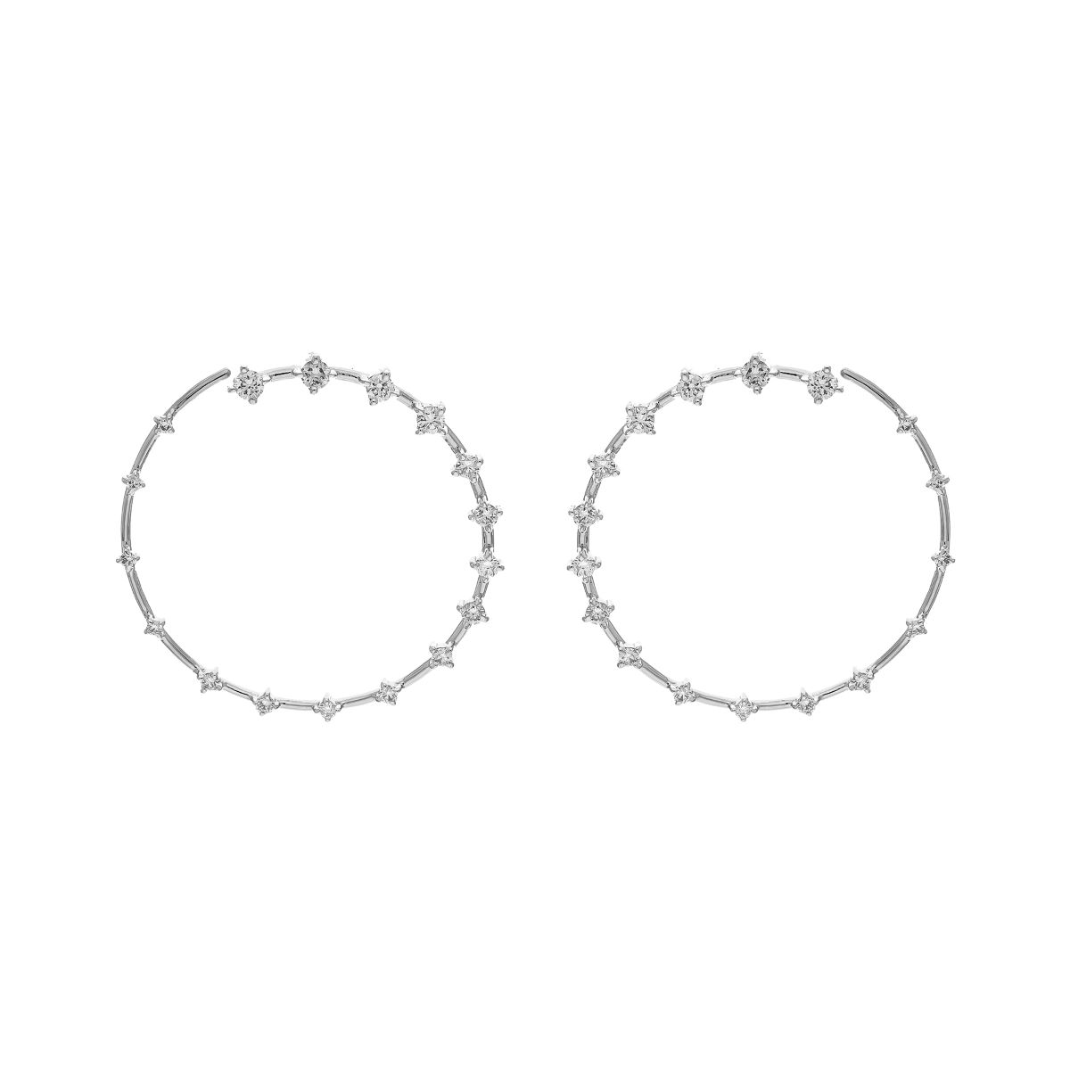 Cercei DIAMONDS din aur alb de 18k cu diamante