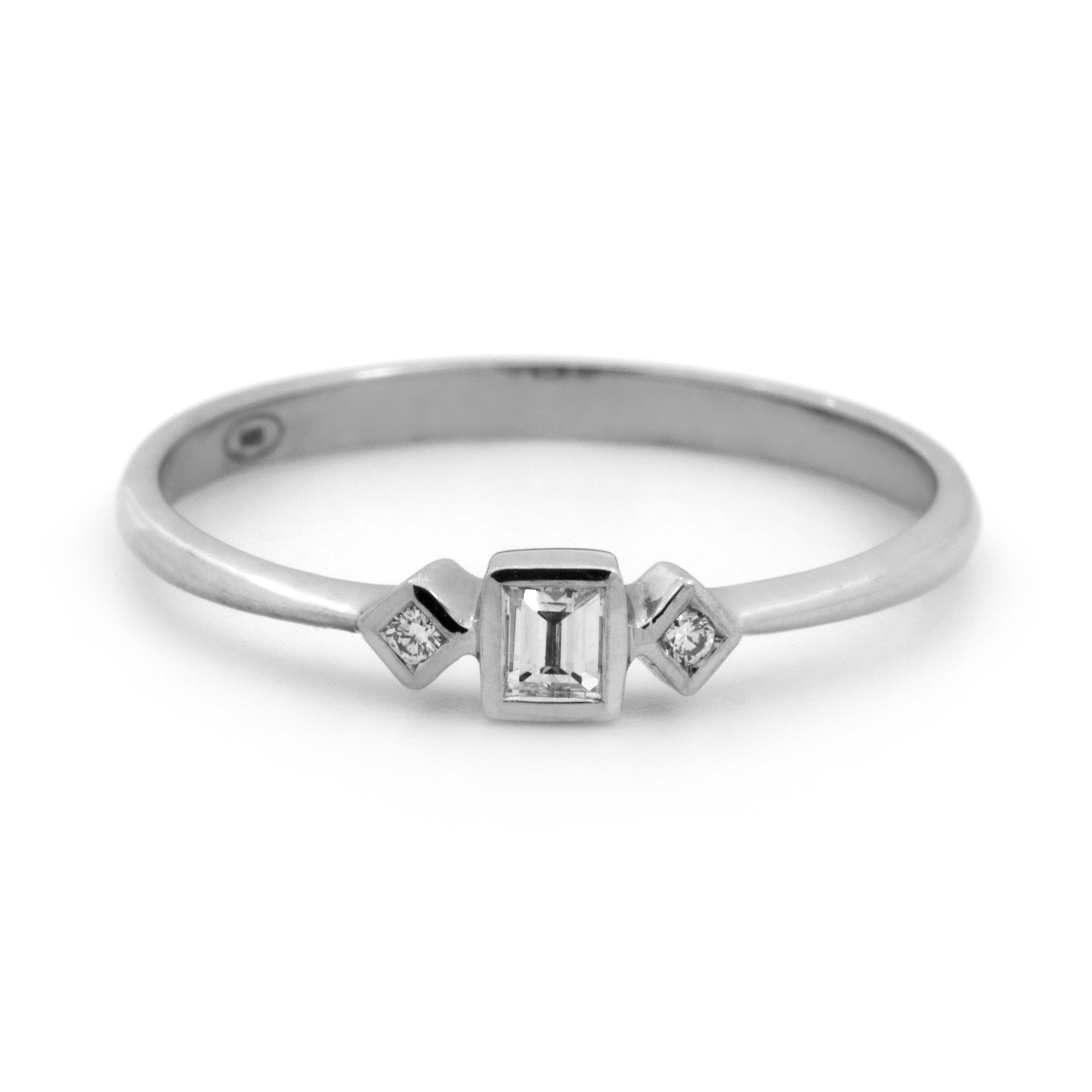 Inel DIAMONDS din aur alb de 18k cu diamante